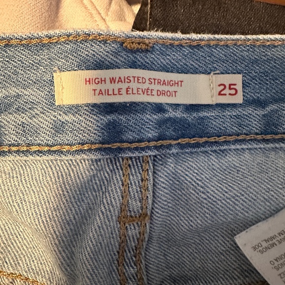 Levi’s high waisted straight - Picture 3 of 4